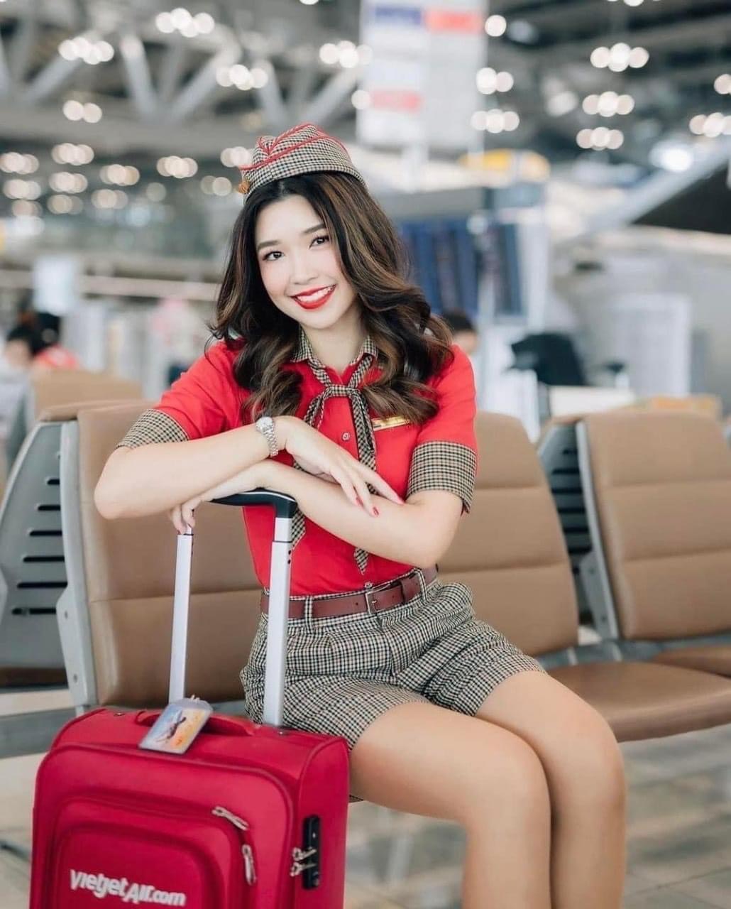 TẠI SAO NÊN TRỞ THÀNH TIẾP VIÊN HÀNG KHÔNG CỦA VIETJET AIR